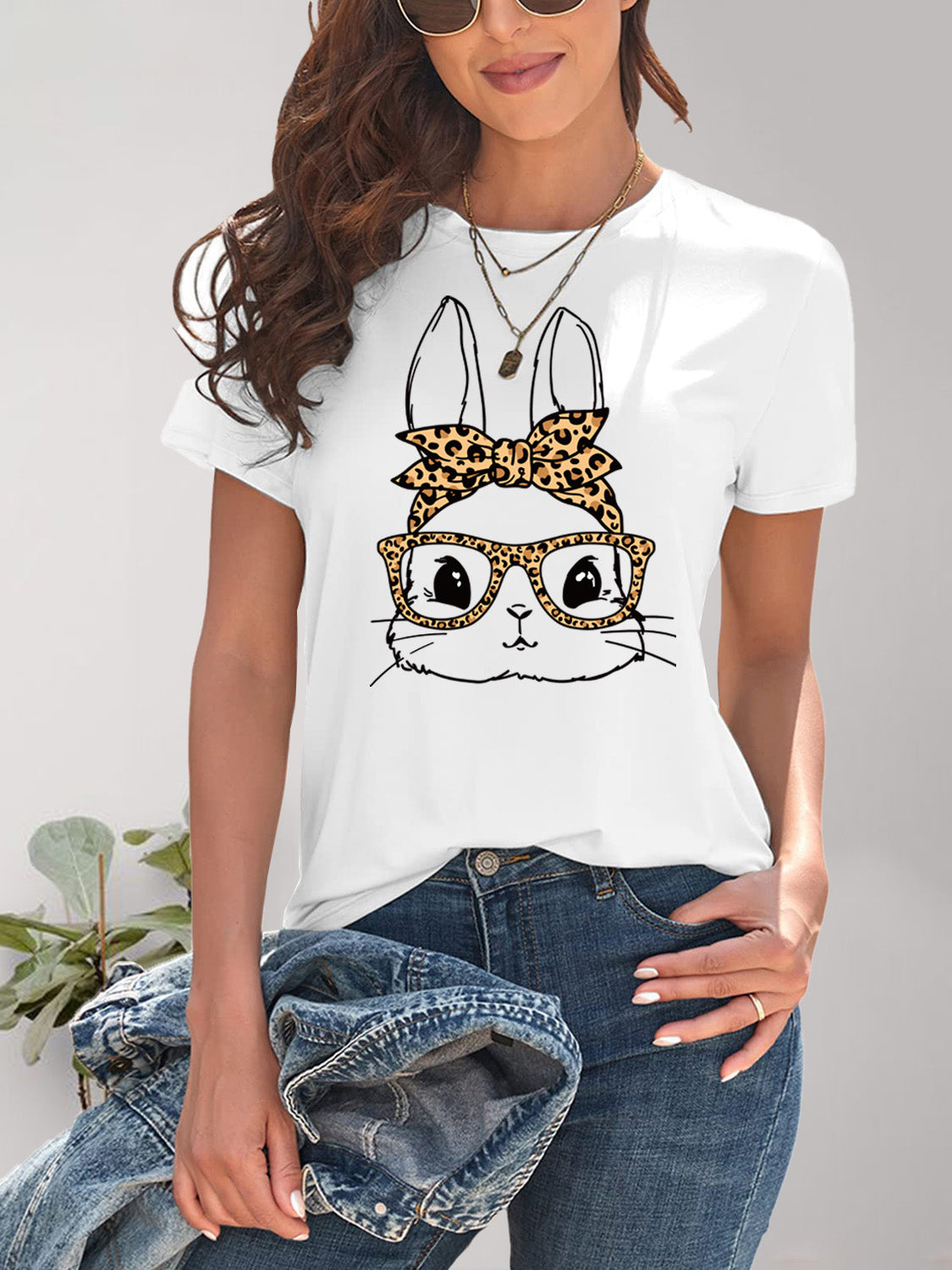 Rabbit Graphic Round Neck Short Sleeve T-Shirt