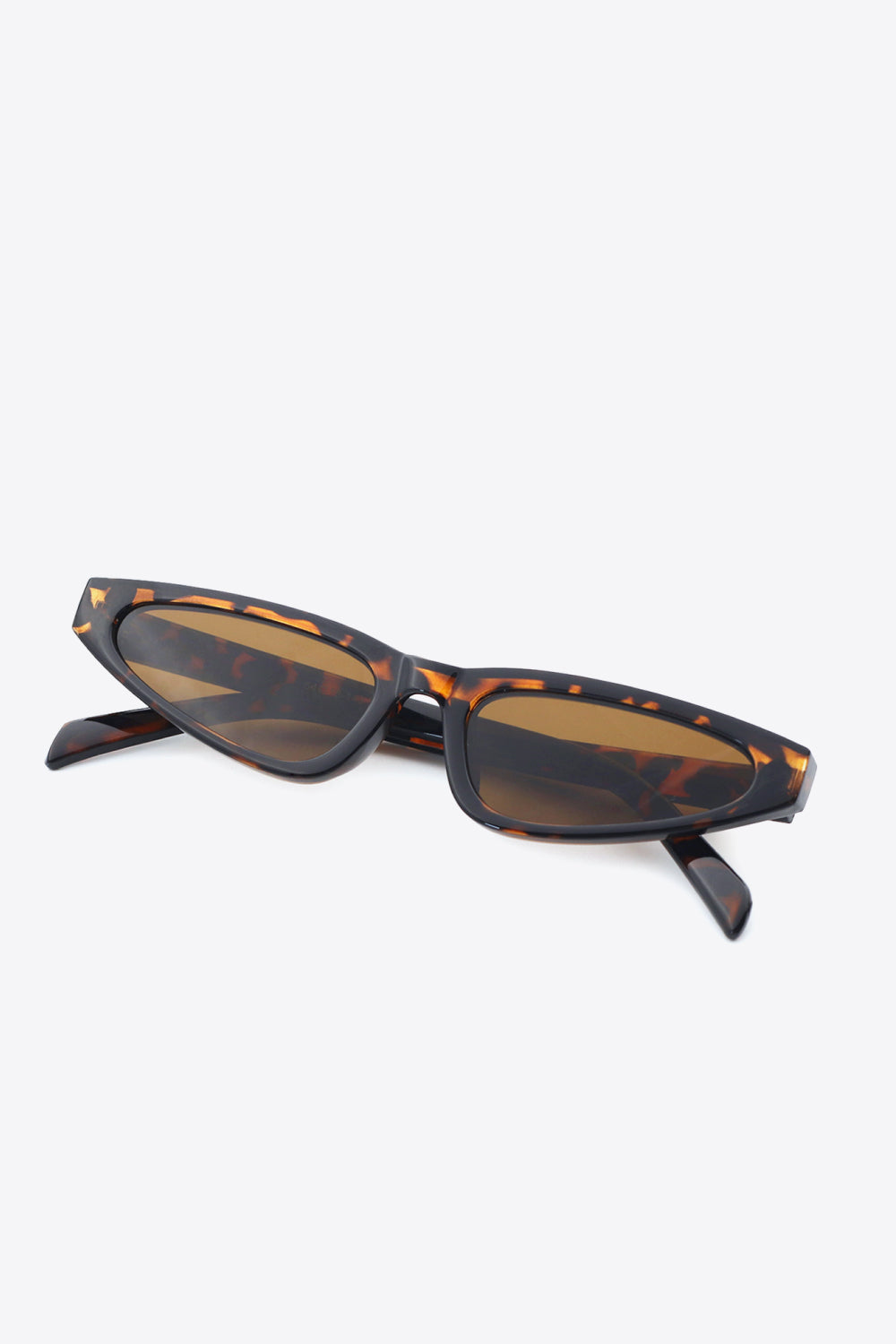 Gafas de sol tipo ojo de gato UV400 con montura de policarbonato