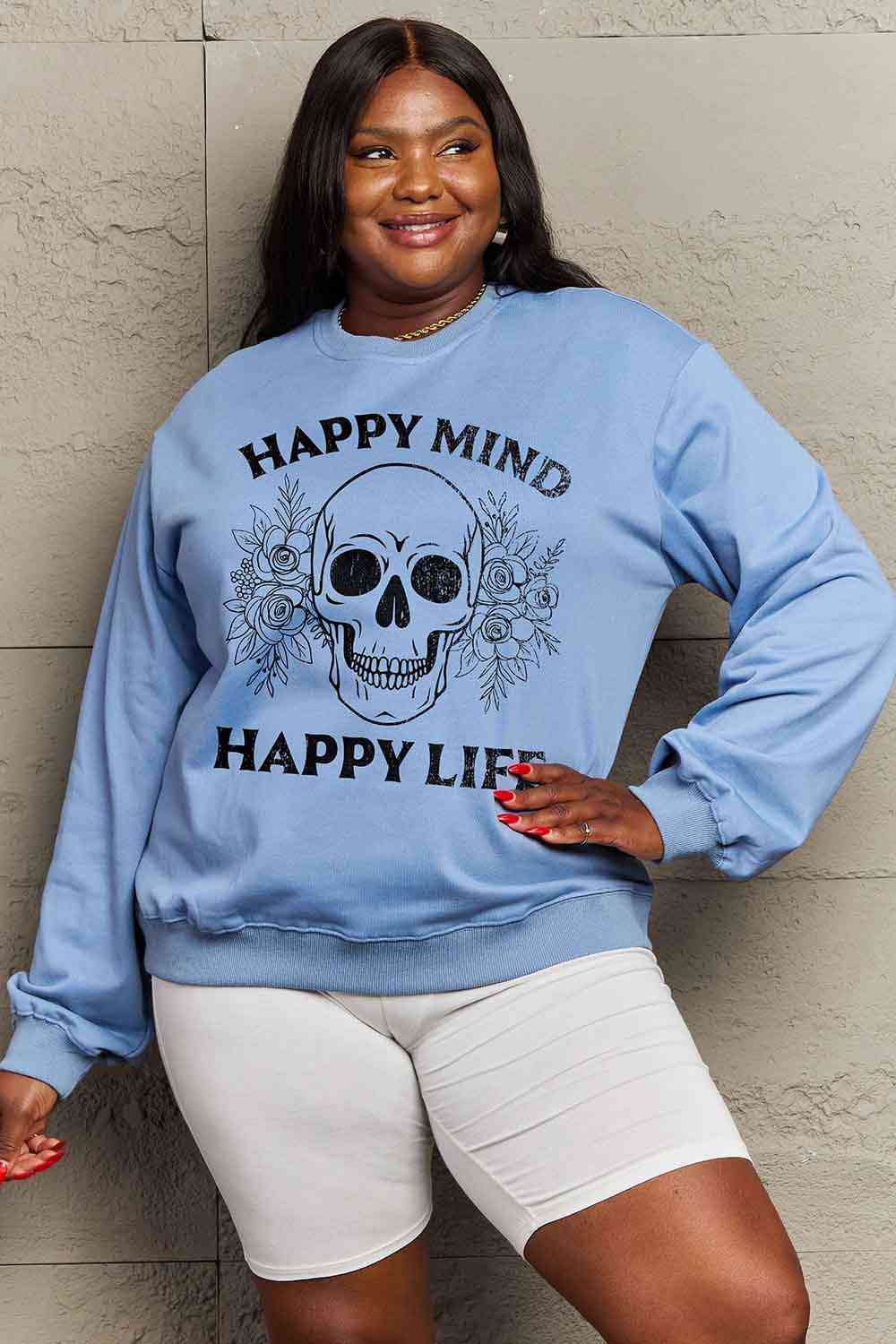 Sudadera con estampado de calavera HAPPY MIND HAPPY LIFE de tamaño completo de Simply Love Simply Love