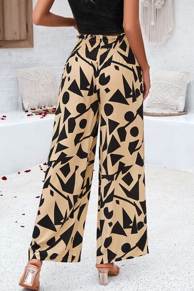 Pantalones anchos con estampado fruncido y bolsillos