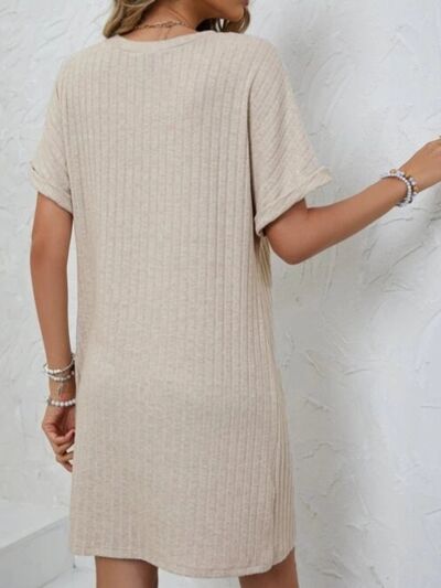 Ribbed V-Neck Short Sleeve Dress