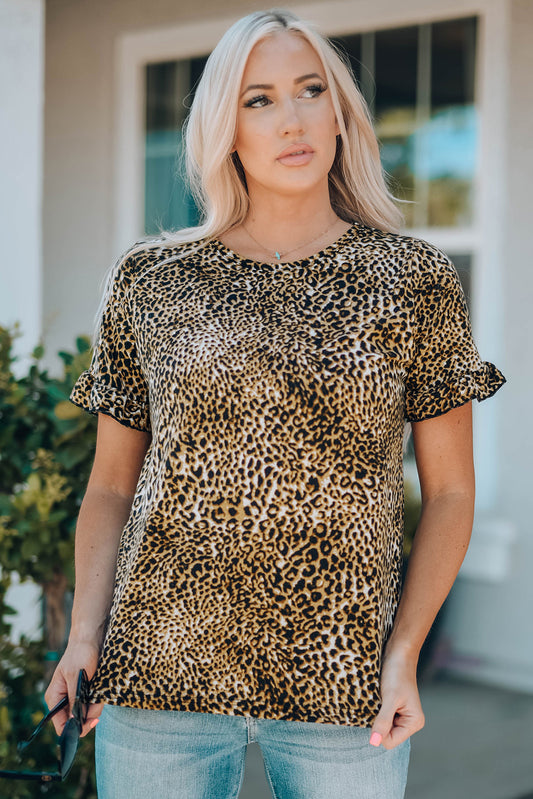 Camiseta de manga corta con volante de leopardo para mujer