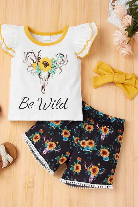 Conjunto de bebé niña de camiseta con estampado de manga acampanada y shorts florales