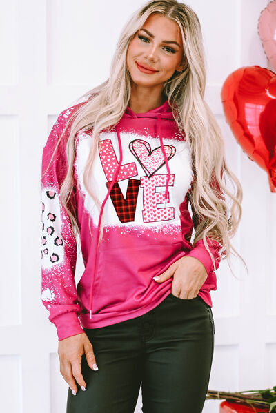 Sudadera con capucha y hombros caídos con cordón y corazón LOVE